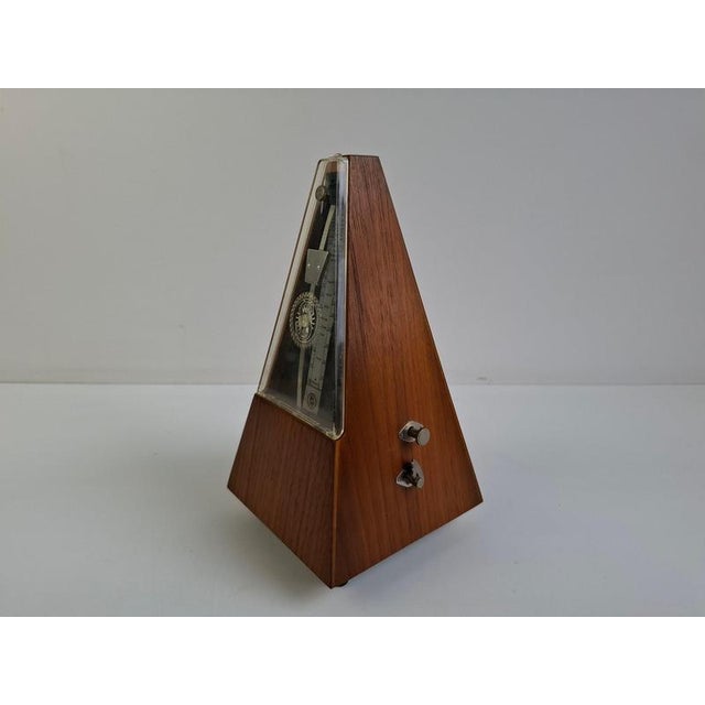 Metal Mid-Century Modern German Mechanical Metronome in Wood from Wittner, 1970 For Sale - Image 7 of 18
