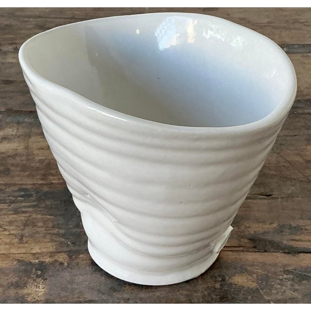 White Vintage Boho Montes Doggett Studio Pottery Vase For Sale - Image 8 of 10