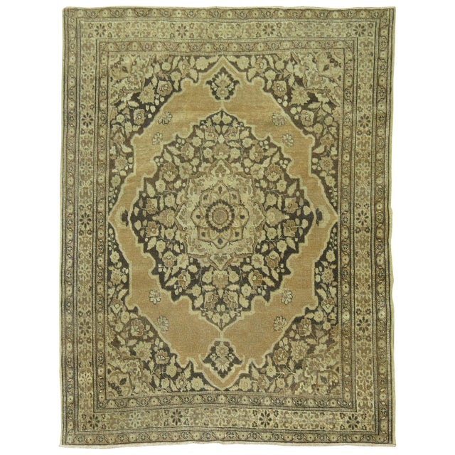 An early 20th century authentic antique Persian Tabriz rug. 3'10'' x 5'