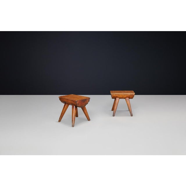 1960s Brutalist Pine Stool, France, 1960s For Sale - Image 5 of 10