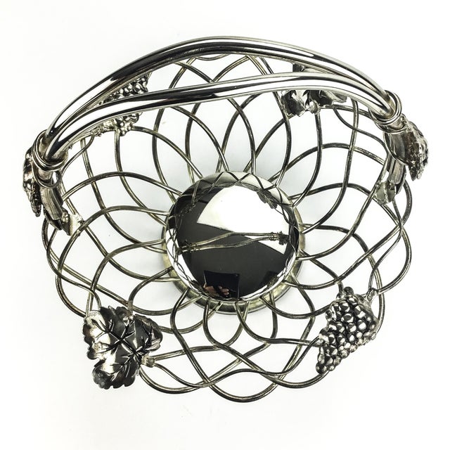 Studio Silversmiths Grape Theme Silver Plate Basket For Sale In Portland, ME - Image 6 of 9