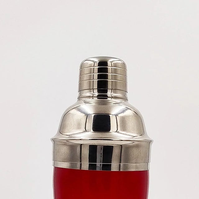 1930s Gorgeous Art Deco Red Cocktail Shaker. Made in Usa For Sale - Image 4 of 5