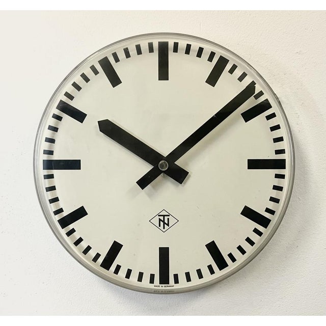 Industrial Acrylic Glass Station Wall Clock from Tn, 1960s For Sale - Image 17 of 17
