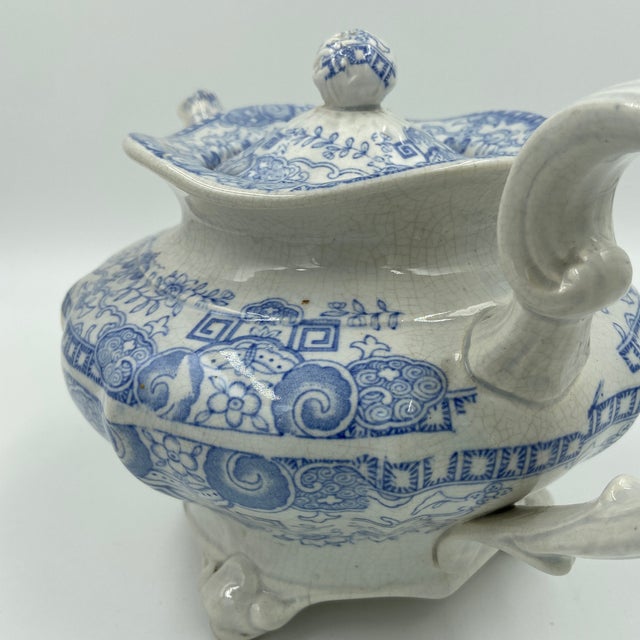Ceramic Early 19th Century English Blue & White Transferware Teapot, Staffordshire c.1820 For Sale - Image 7 of 12