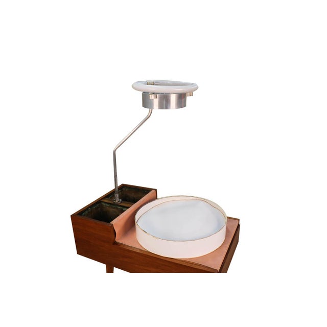 Wood George Nelson Herman Miller Walnut Planter Lamp Table Model 4634-L For Sale - Image 7 of 11