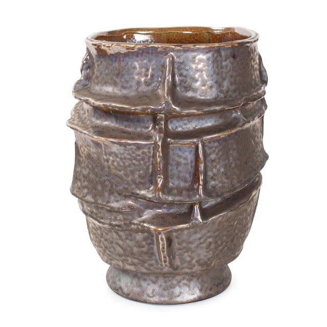 Kenneth Ludwig Chicago Fossil Ridge Vase Large For Sale - Image 4 of 11