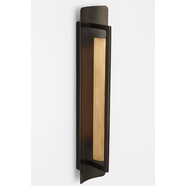 Visual Comfort Ian K. Fowler for Visual Comfort Signature Tristan 20" Reflector Sconce in Bronze and Hand-Rubbed Antique Brass For Sale - Image 4 of 8