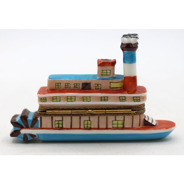 Vintage Limoges New Orleans Steamboat form Trinket Box, porcelain, French. Hand painted. Stern paddlewheel. Marked: "Peint...