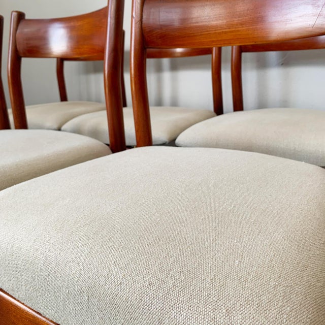 1960s Vintage Teak Chairs by Ilmari Tapiovaara for La Permanente in Cantù, 1960s, Set of 6 For Sale - Image 5 of 14