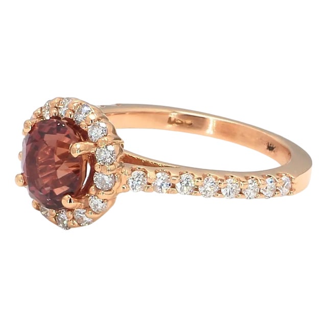 Bochic Vintage Red Sapphire & Diamond Cluster Ring Set In 18K Yellow Gold For Sale