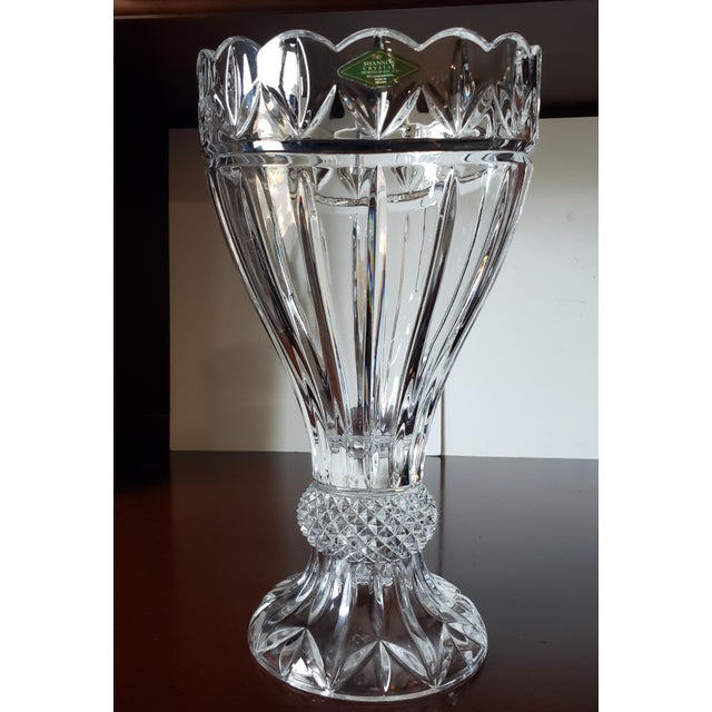 A beautifully heavy and brilliantly sparkling 24% leaded crystal vase from Godinger’s “Shannon” collection. Measuring 11¾"...