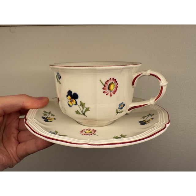 Ceramic 1980s Villeroy & Boch Petite Fleur Tea Cups & Pie Server Set For Sale - Image 7 of 12