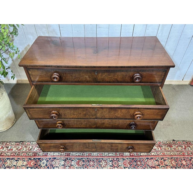 19th Century Victorian English Mahogany Chest of Drawers For Sale - Image 13 of 18