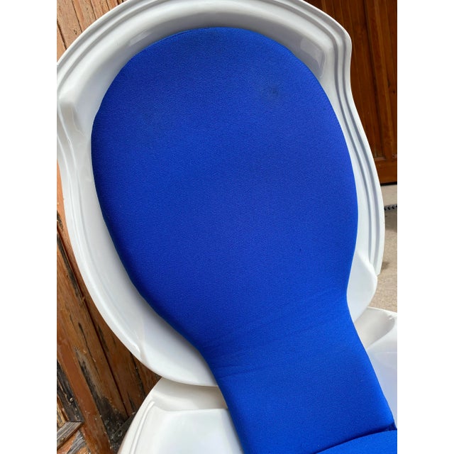Mid-Century Modern White Garden Egg Chair by Peter Ghyczy, 1968 For Sale - Image 3 of 6