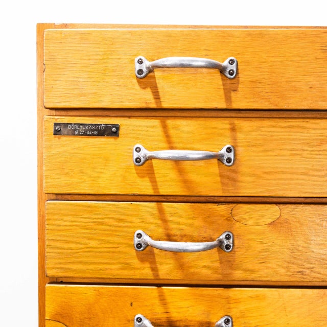 1950s Tall Multi-Drawer Engineers Cabinet, 1950s For Sale - Image 5 of 12