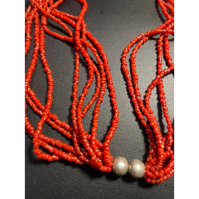Early 20th Century Vintage Mediterranean Seed Bead and Sterling Silver Beaded Accents For Sale - Image 5 of 5