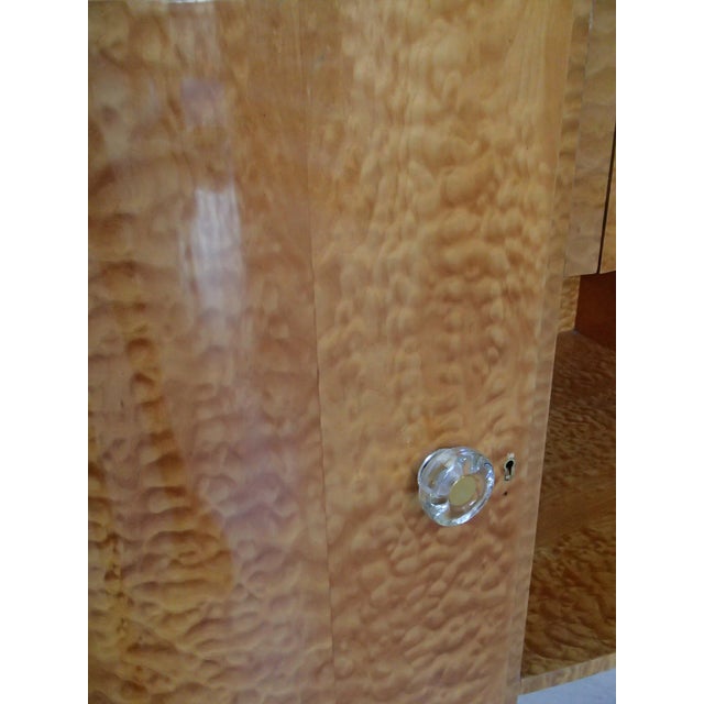 Art Deco Maple Sideboard, 1920s, in Very Good conditions. Designed 1920 to 1949