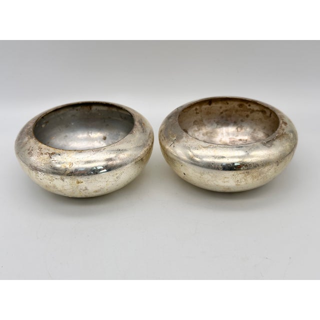 Mid-Century Modern Silver-Plated Sugar Bowls With Carved Horn Spoons Engraved "K"- Pair For Sale - Image 3 of 9