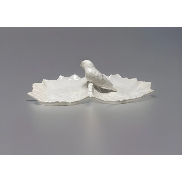 Farmhouse 1990s Bordallo Pinheiro White Double Leaf With Bird Dish For Sale - Image 3 of 7