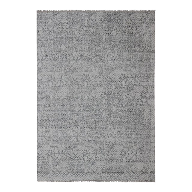 Large Modern Rug With All-Over Minimalist Pattern in Lt. Charcoal, Gray, Gray Green & Silver For Sale