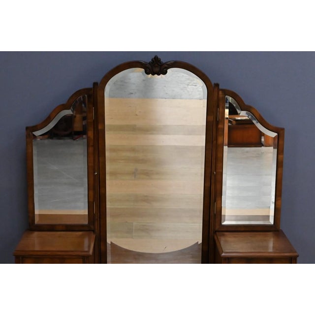 Chippendale Style Walnut Dressing Table, England, 1930s For Sale - Image 3 of 17