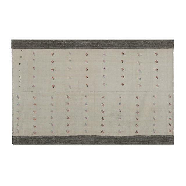 Vintage Aubusson Floral Turkish Kilim Rug 5'8" x 8'11" 67" x 107" / 172 x 272 Cm Hand woven with high quality pure wool...