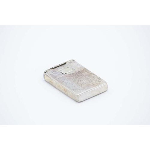 Silver Matchbox with Wreath Engravings For Sale - Image 4 of 4