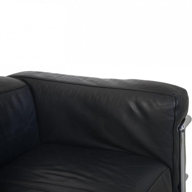 2000 - 2009 LC3 Chair in Black Leather by Le Corbusier, 2000s For Sale - Image 5 of 18