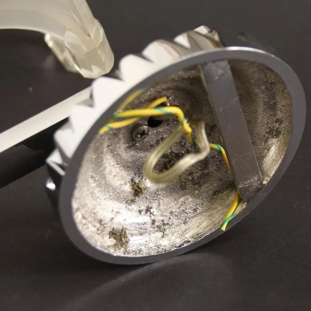 French Art Deco Wall Lights from Petitot, 1930s, Set of 2 For Sale - Image 6 of 10