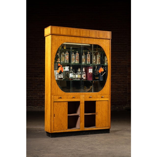 Art Deco 1930s Massive Art Deco Mirrored Display Cabinet For Sale - Image 3 of 11