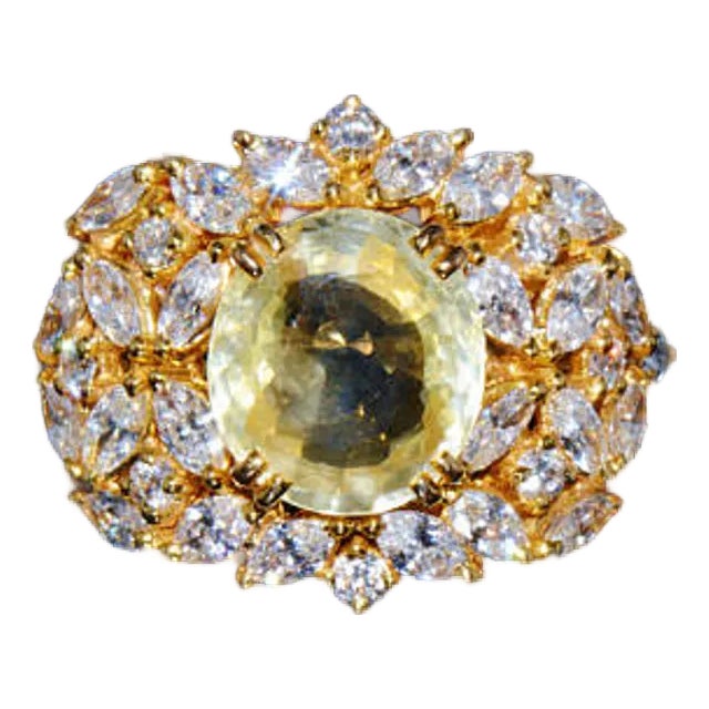 GIA Certified 8.35CTS VS F Diamond Ceylon Sapphire 18K Solid Gold Bombay Dome Ring, size 6.25 For Sale