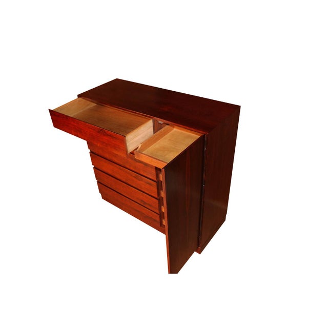 Mid-Century Modern Danish Mid Century Arne Wahl Iversen Rosewood Dresser For Sale - Image 3 of 10
