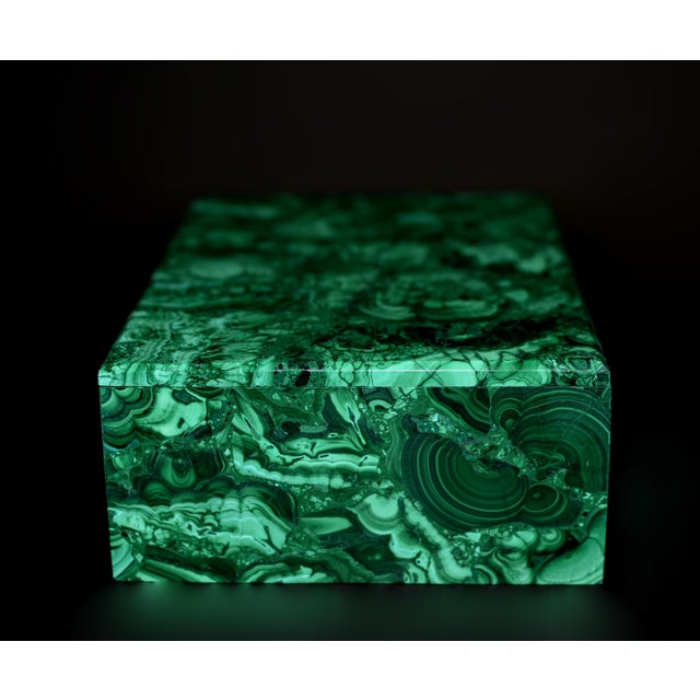 Late 20th Century Jumbo Malachite Box 8" For Sale - Image 4 of 9