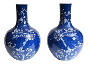 Chinese Temple Jars in Blue and White Porcelain Urns, Set of 2