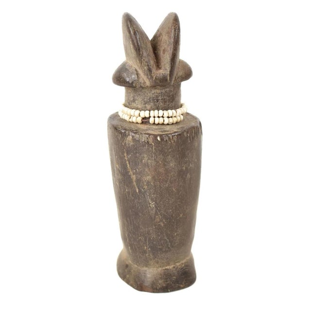 African Early 20th Century Nyamwezi Miniature Wood Figure Tanzania For Sale - Image 3 of 6