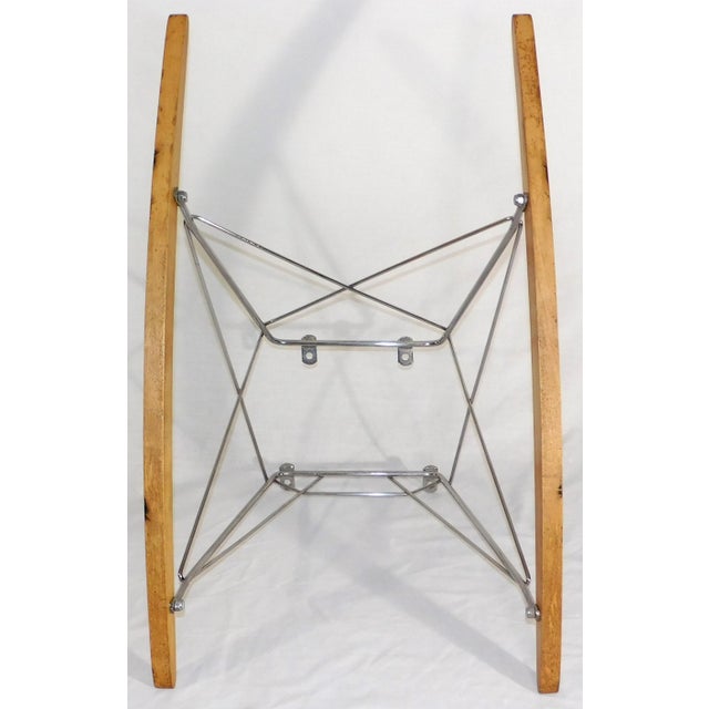 1960s Vintage Elephant Grey (Aka Blue) Herman Miller Rar Fiberglass Rocking Chair With Chrome Legs For Sale - Image 9 of 18