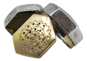 Vinaigrette Box in Gold and Paw
