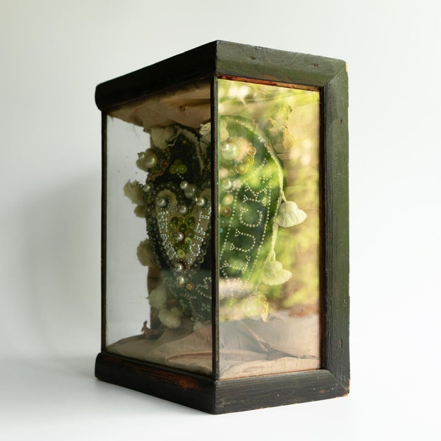 Antique Sailors Folk Art 'Sweetheart' Cushion in Glass Case, Late 19th Century For Sale - Image 10 of 14