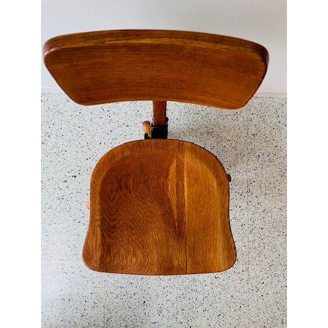 Wood 1930s Vintage Oak Stenographer Chair With Adjustable Back, Swivel Seat & Patented Base For Sale - Image 7 of 11