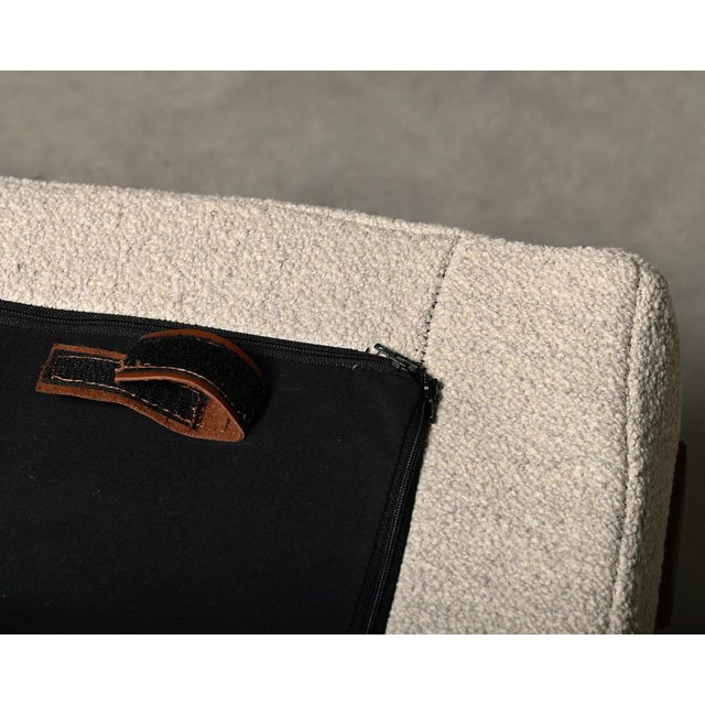 Scandinavian Daybed Model 190 in Oak, Bouclé and Leather attributed to Børge Mogensen, 1960s For Sale - Image 16 of 17