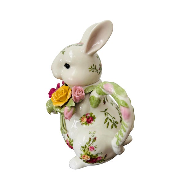 Vintage Royal Doulton for Royal Albert Old Country Roses Bunny Teapot – Fine Bone China Rabbit Teapot For Sale - Image 6 of 13