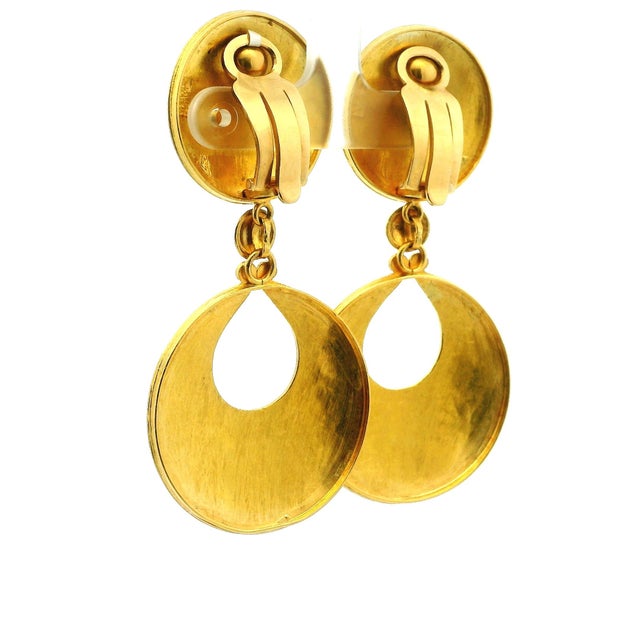 Metal 1970s Ilias Lalaounis 18k Gold Granulated Drop Earrings, Greece, A Pair For Sale - Image 7 of 12