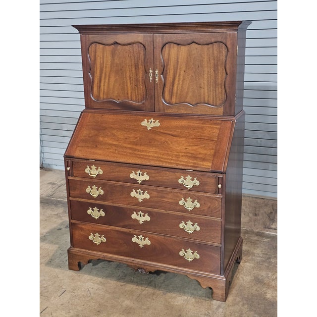 Traditional Kittinger Colonial Williamsburg Mahogany Slant Front Desk With Bookcase Cw-1 For Sale - Image 3 of 15