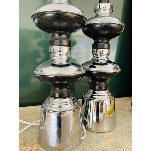 Mid-Century Modern 1960s Vintage Mid-Century Modern Chrome and Black Stacked Table Lamps - a Pair For Sale - Image 3 of 9