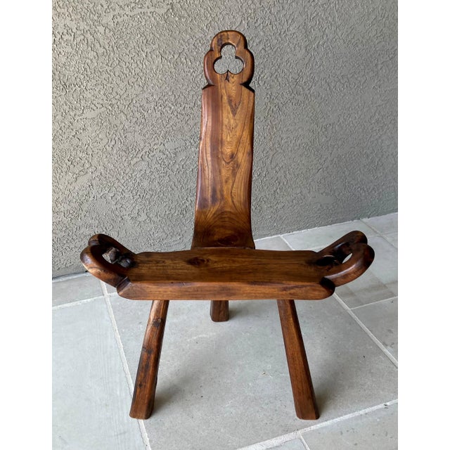Excellent Pre-Owned Condition. This whimsical, fun-to-look-at mortise and tenon joinery three-legged birthing chair was...