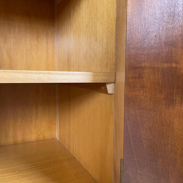 Italian Art Deco Wooden Dresser with Drawers and Transparent Glass Handles, 1940s For Sale - Image 13 of 18