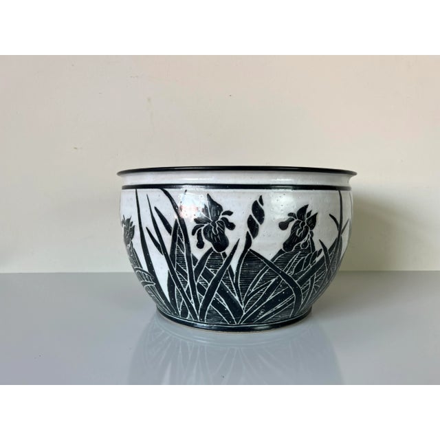 1980s 1980's Vintage Carris Hand Painted Pottery Planter For Sale - Image 5 of 10