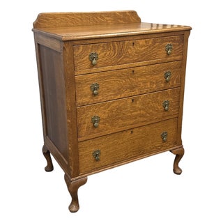 Tiger Oak Wood Victorian Era Chest of Drawers For Sale