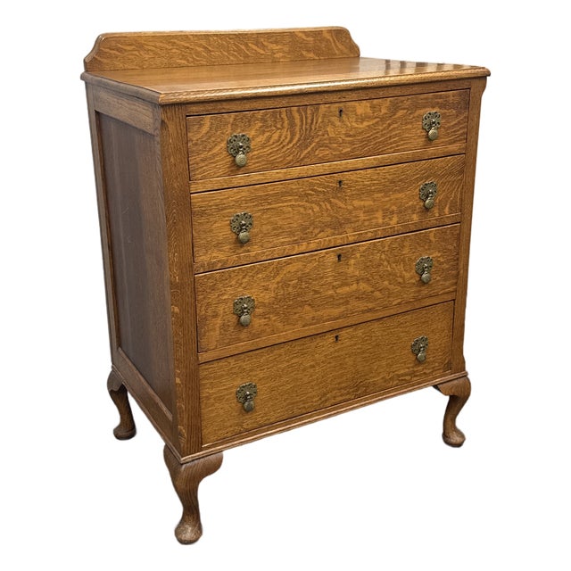 Tiger Oak Wood Victorian Era Chest of Drawers For Sale