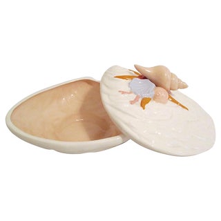 Vintage Ceramic Seashell Majolica Style Lidded Serving Bowl For Sale